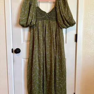 Elegant Green Floral Dress